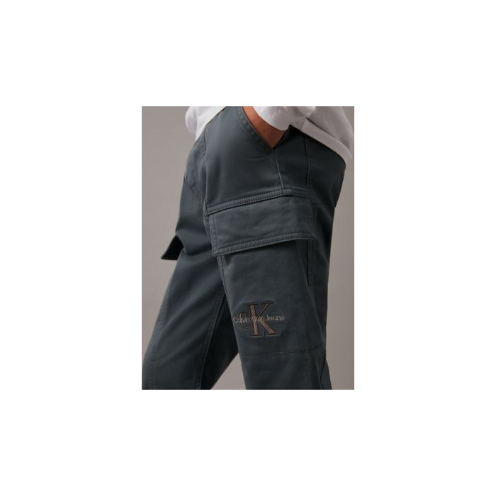 PANTALONI Calvin Klein IB0IB02270J0000