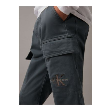 PANTALONI Calvin Klein IB0IB02270J0000